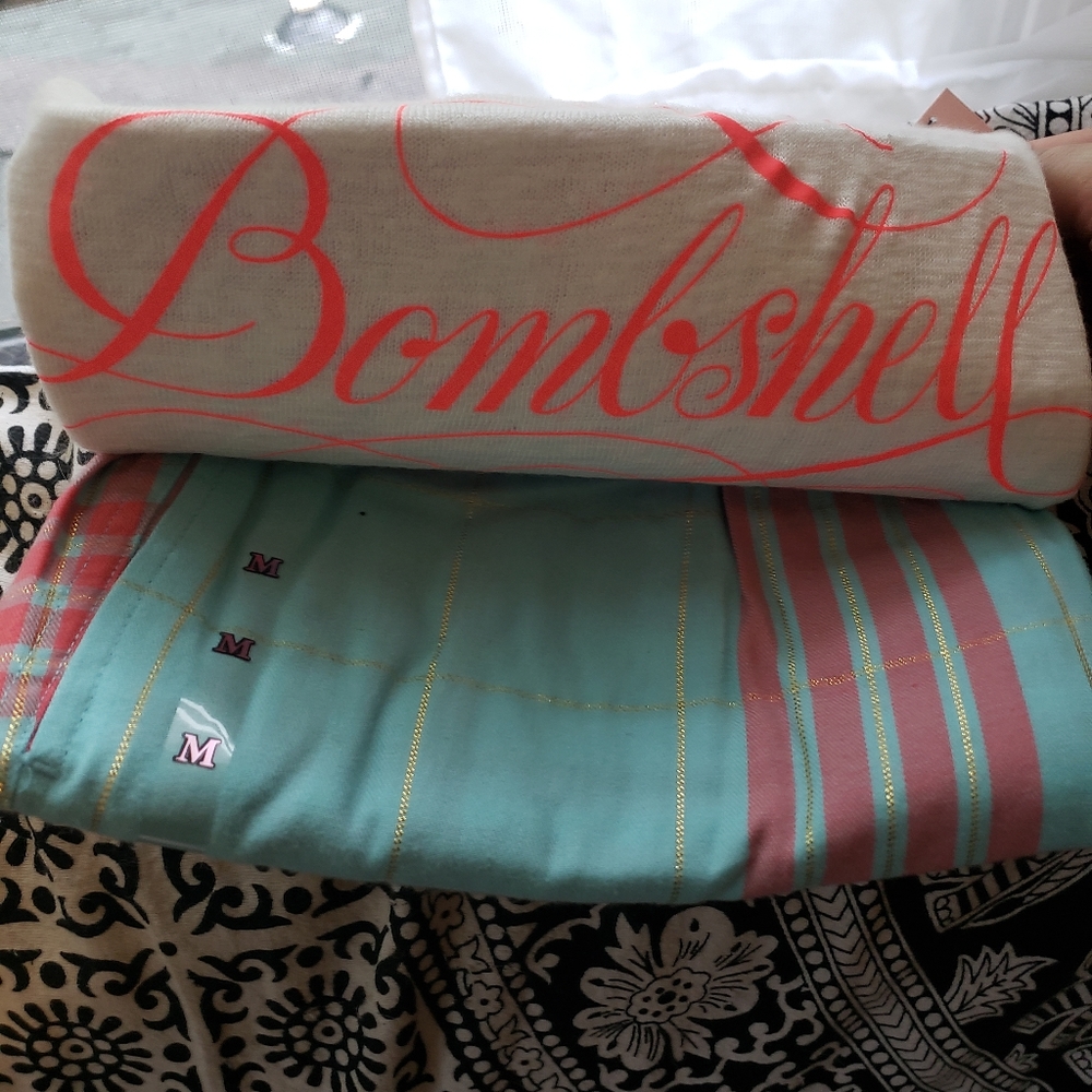 Victoria's Secret Pajama Sleep Set